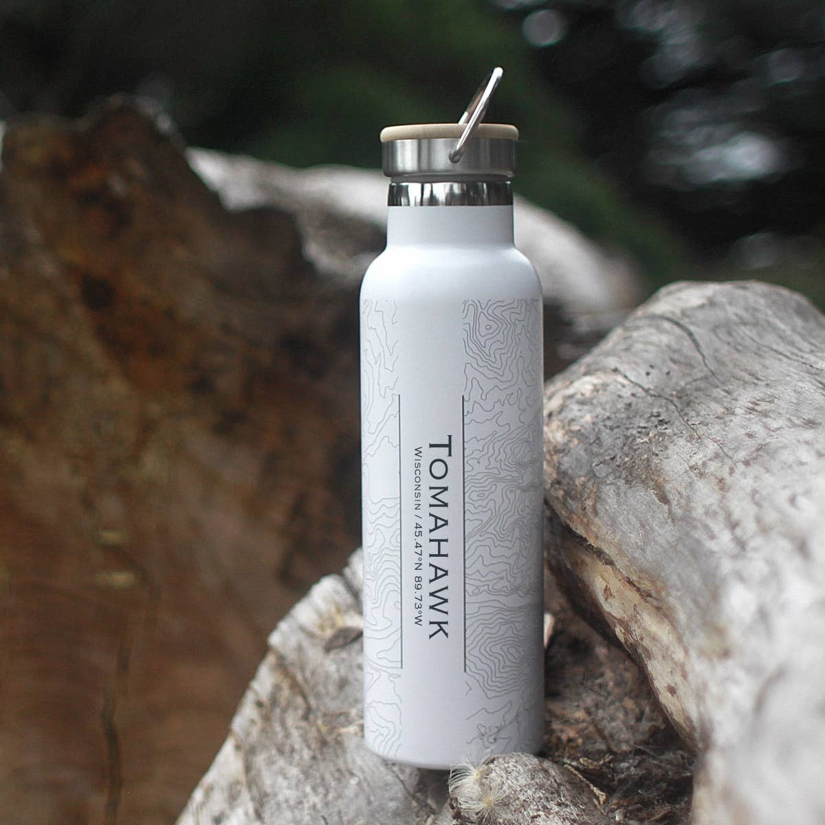 JACE.design - Wholesale Water Bottle - Tomahawk WI Map Bottle with Bamboo Top in Matte White0