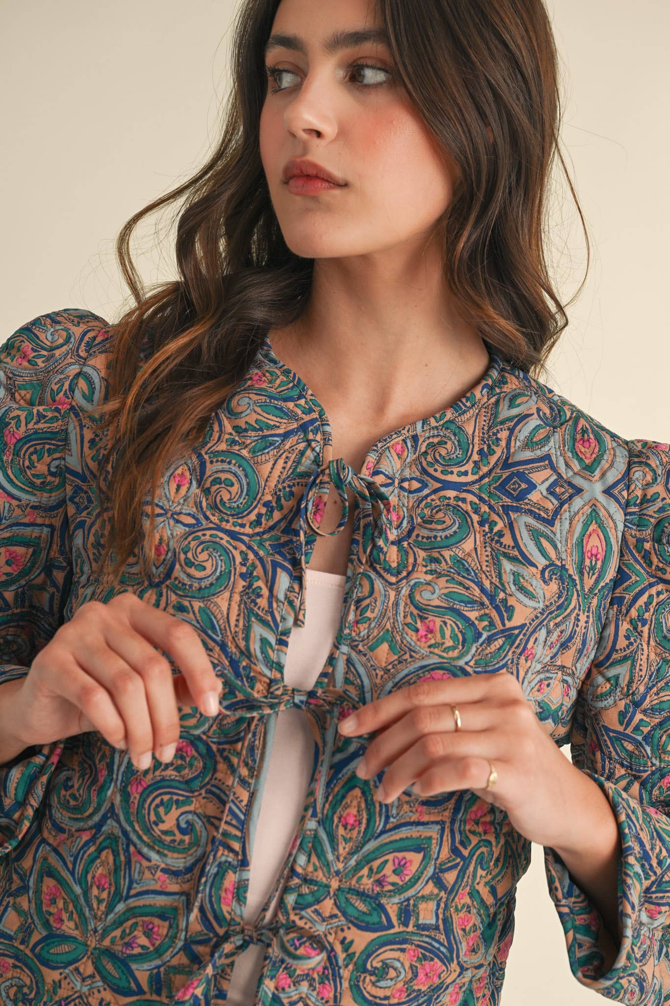 &MERCI - Wholesale Jacket - Women's - EXCLUSIVE PRINT QUILTED PAISLEY PRINT JACKET MJK36343