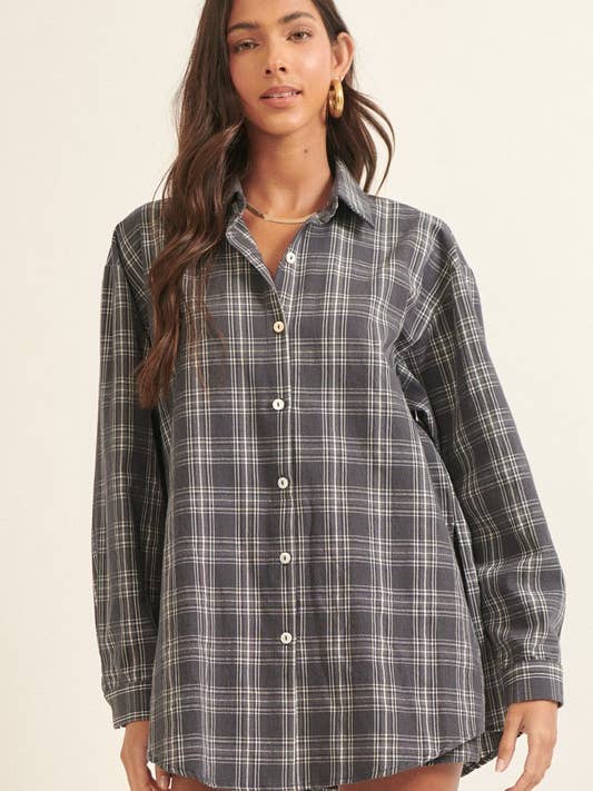 Combishort col à carreaux à manches longues et empiècement au dos pour la vente par MintChoco