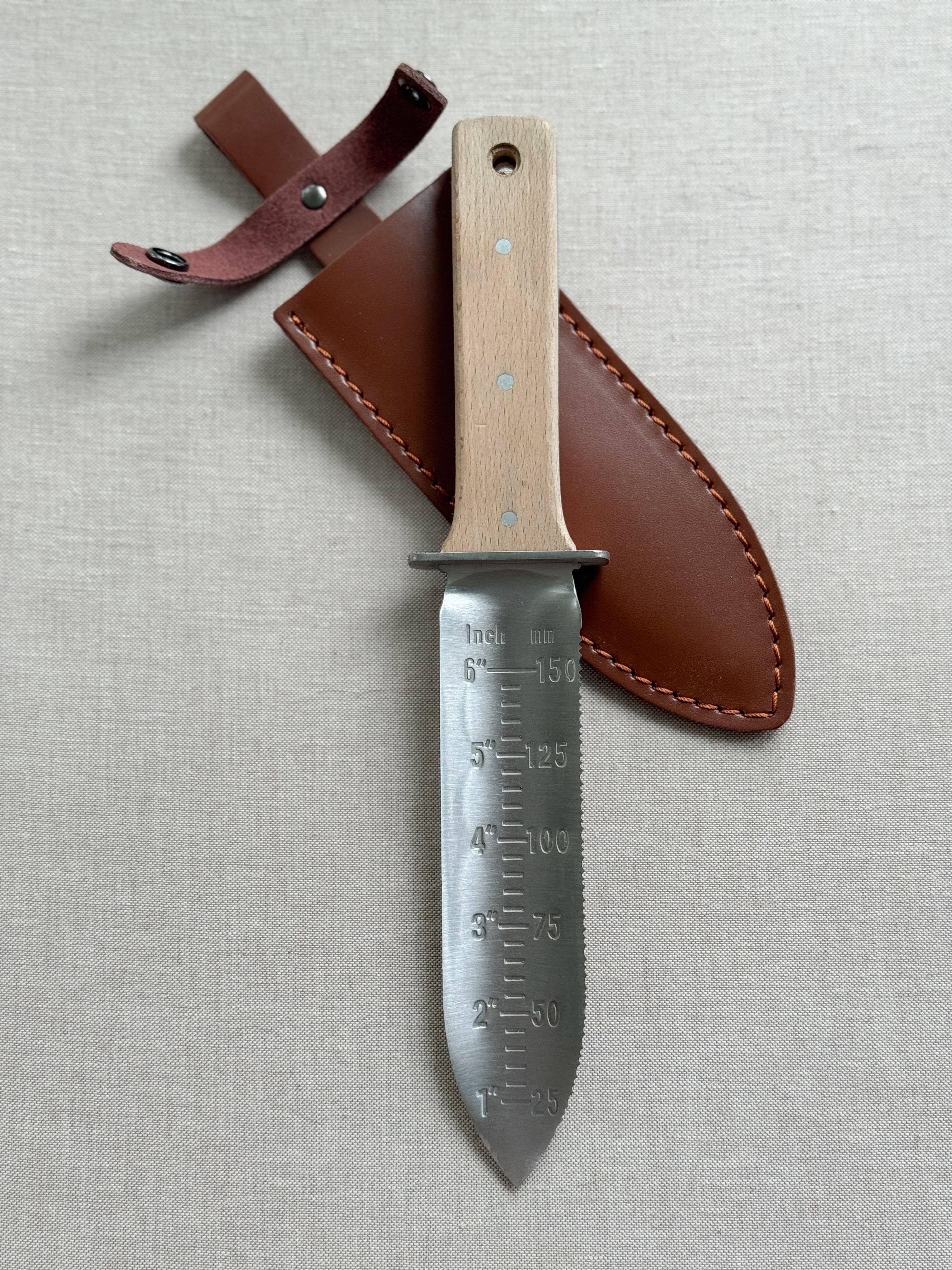 Laura Hooper Design House - Wholesale Garden Tool - Wood Handle Hori Hori Knife