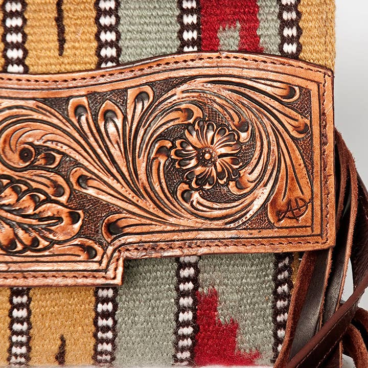 LS Western - Wholesale Crossbody Bag - Women's - LC-ADBGZ199B Crossbody Genuine Western Leather Women Bag2