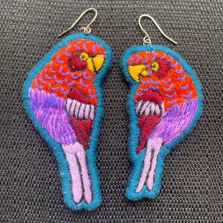 Lichtgewicht geborduurde vogeloorbellen voor wholesale door SWIETstuff