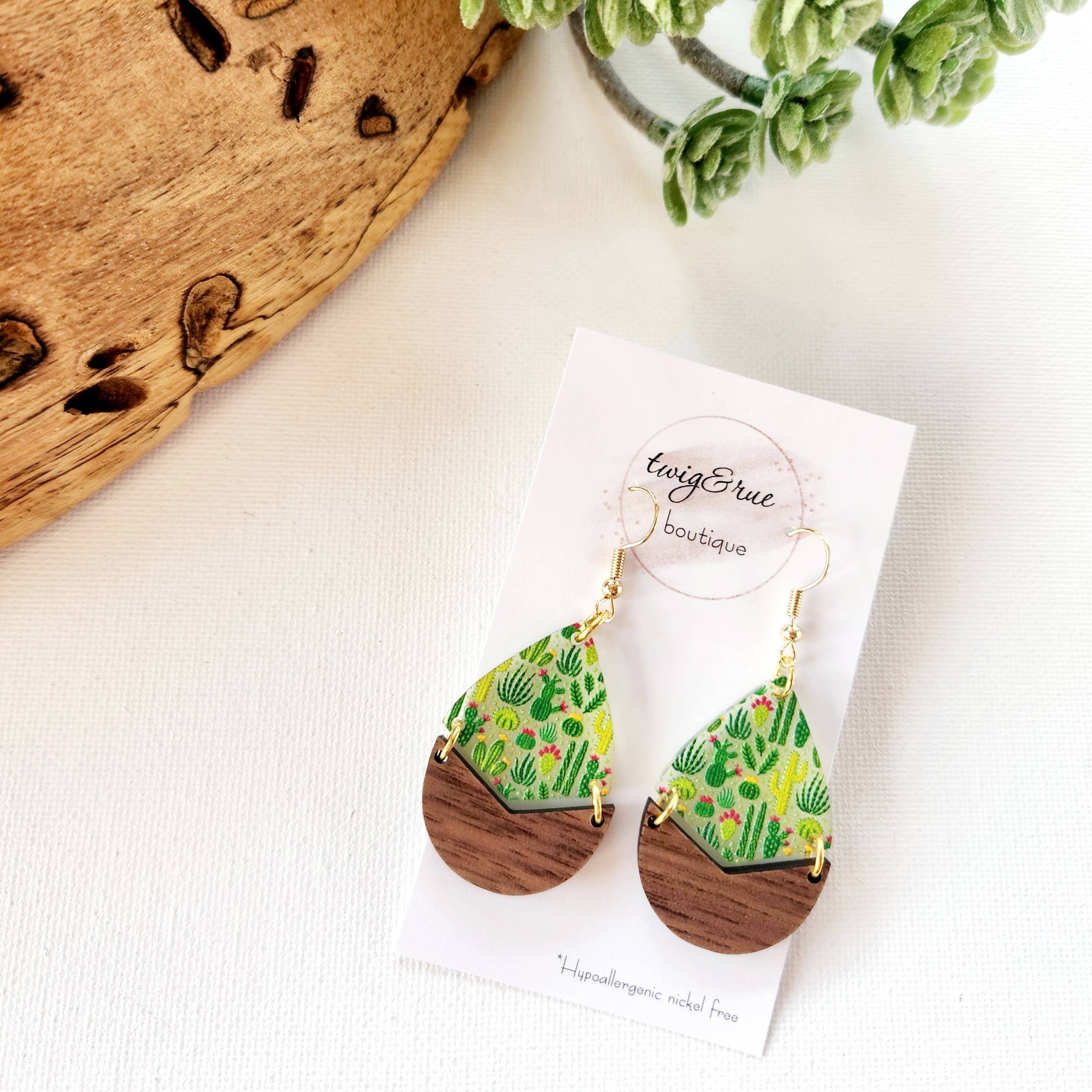 Twig & Rue boutique - Wholesale Dangle Earrings - Emery|  Acrylic and wood earring1