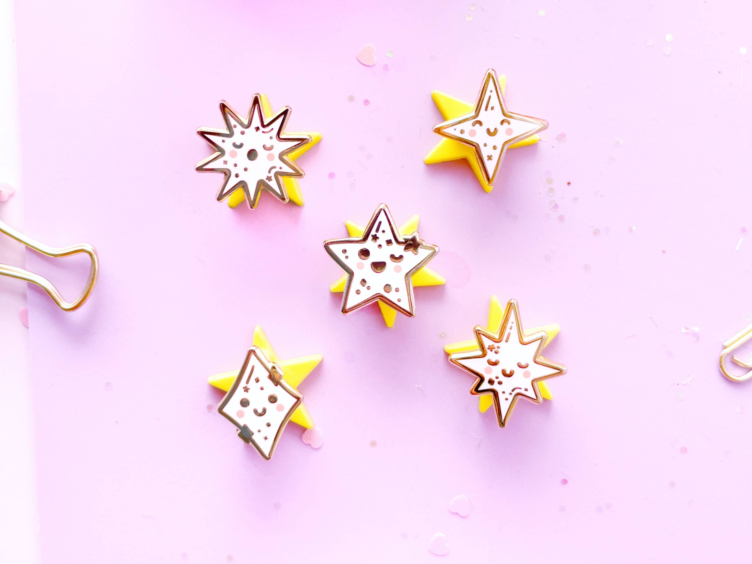 Jino's Art - Wholesale Lapel Pin/Button - Mini set of star and sparkle hard enamel pins - in white2