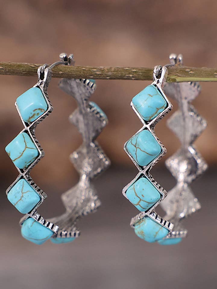 Boucles d'oreilles carrées vertes en turquoise pour la vente par Threaded Pear