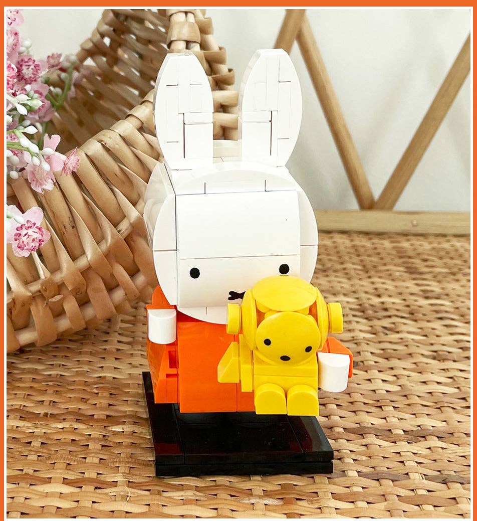K-Wonderland - Wholesale Build-a-Toy - Kids - COCOTI Miffy Brick Figure with Teddy – Mini Block Set4