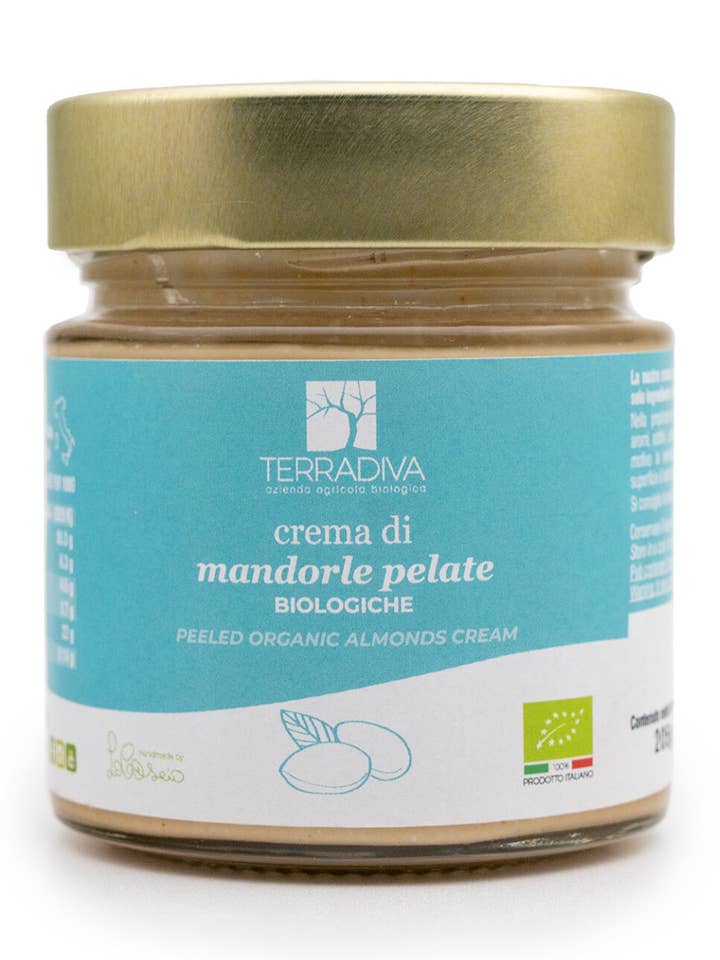 Pasta 100% organic peeled almonds - made in Italy for wholesale by Terradiva Azienda Agricola Biologica
