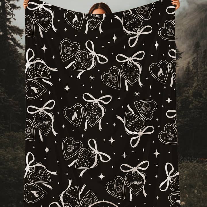 Shadowbound Spines LLC - Wholesale Throw Blanket - Twilight Saga Locket Bookish Reader Plush Blanket3