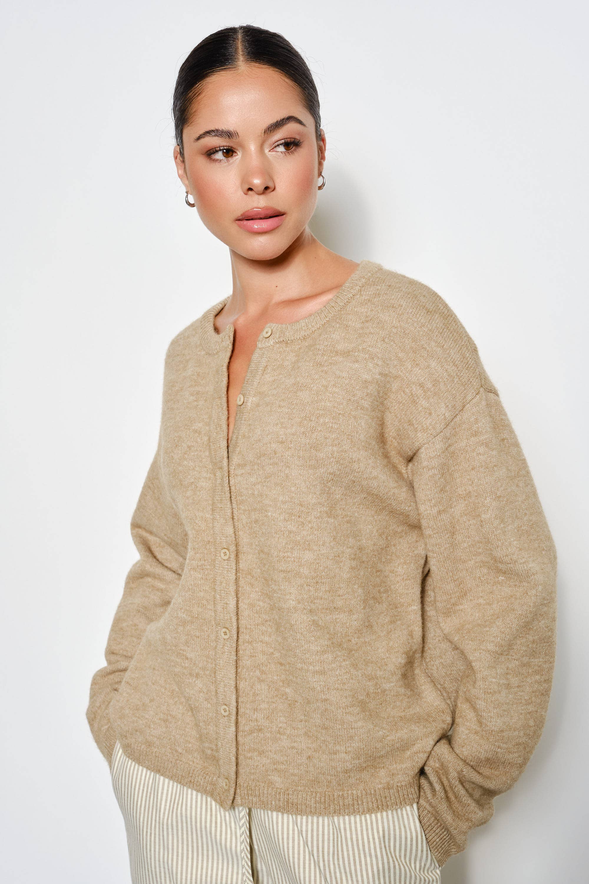 Pretty Garbage - Wholesale Cardigan - Women's - MARLEY LIGHTWEIGHT OVERSIZED CARDIGAN17