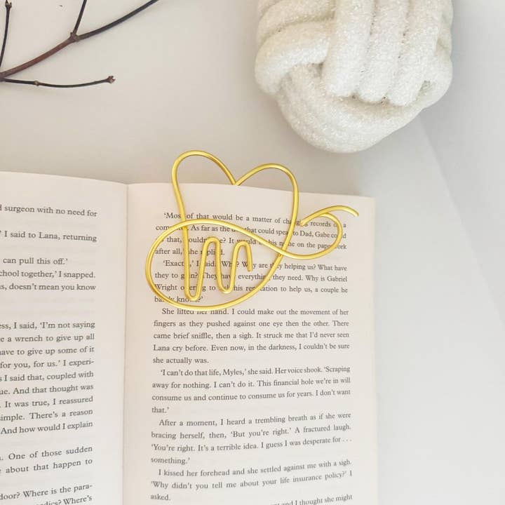 Wire Bookmark - Bee for wholesale by Olivin Designs