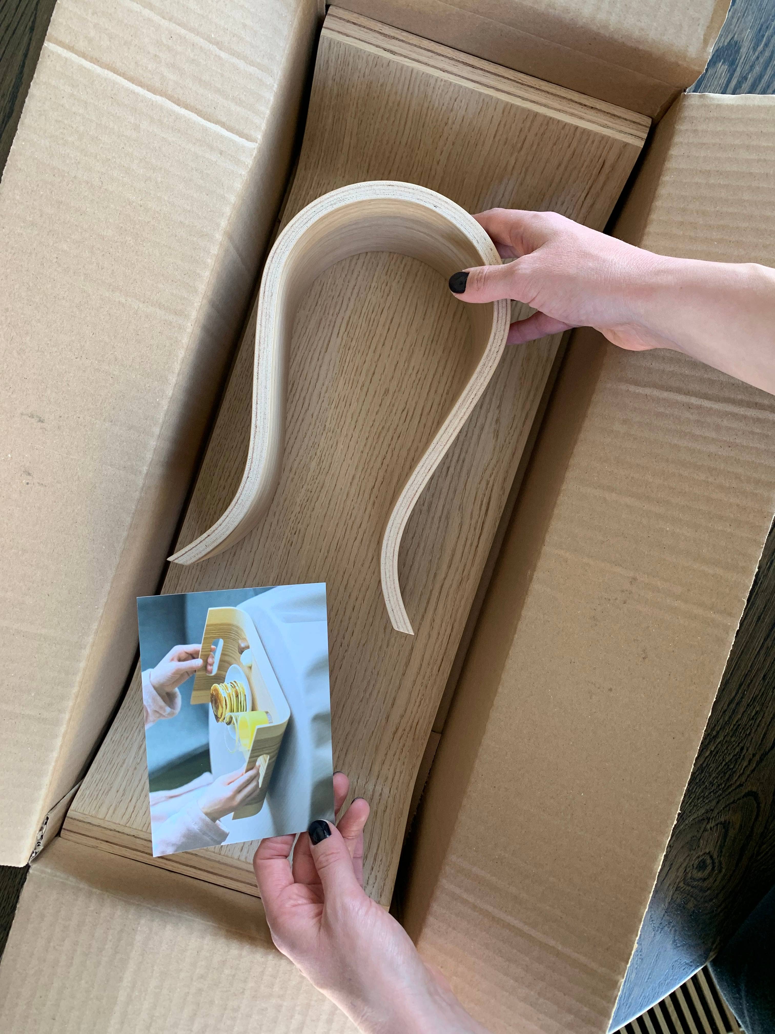 ValiaiDesign - Wholesale Speakers - Set of computer and matching headphones stand5