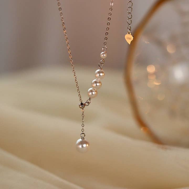 Perimade & Co. LLC - Wholesale Pendant/Charm Necklace - Simple Elegant Pearl Pendant Necklace in 925 Sterling Silver