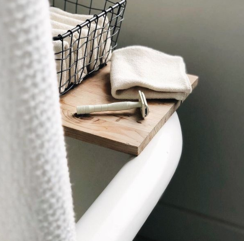 Well Kept - Wholesale Razor - Sustainable Brass Safety Razor - Cream (made in Canada)2