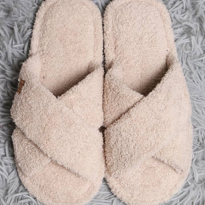 Fashion City - Vendita all'ingrosso Pantofole - Donna - Pantofole da casa morbide di lusso Criss Cross Solid