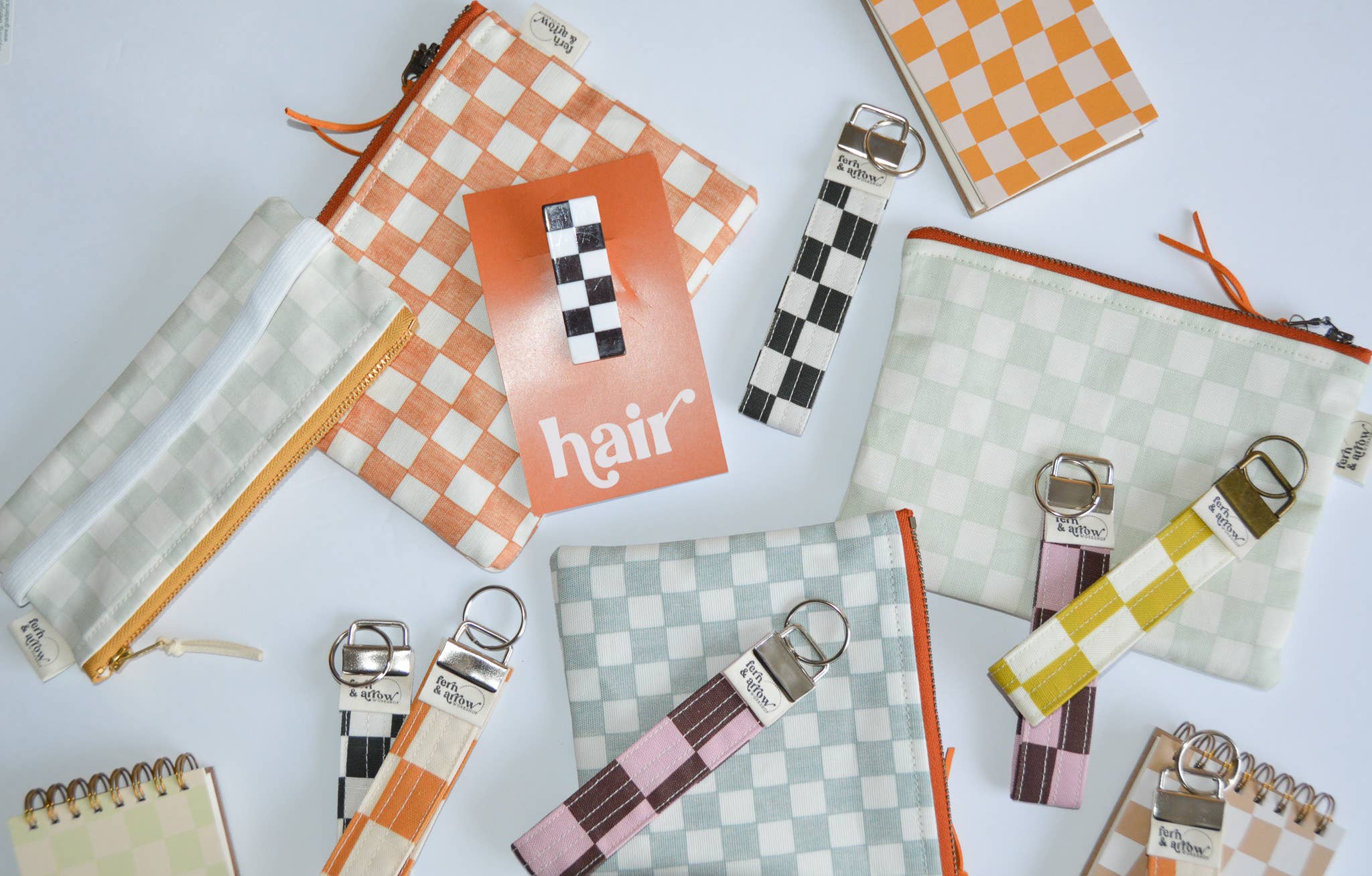 Fern & Arrow - Venta al por mayor Monedero - Mujer - Neceser de Maquillaje Boho Chic a Cuadros para Ella8