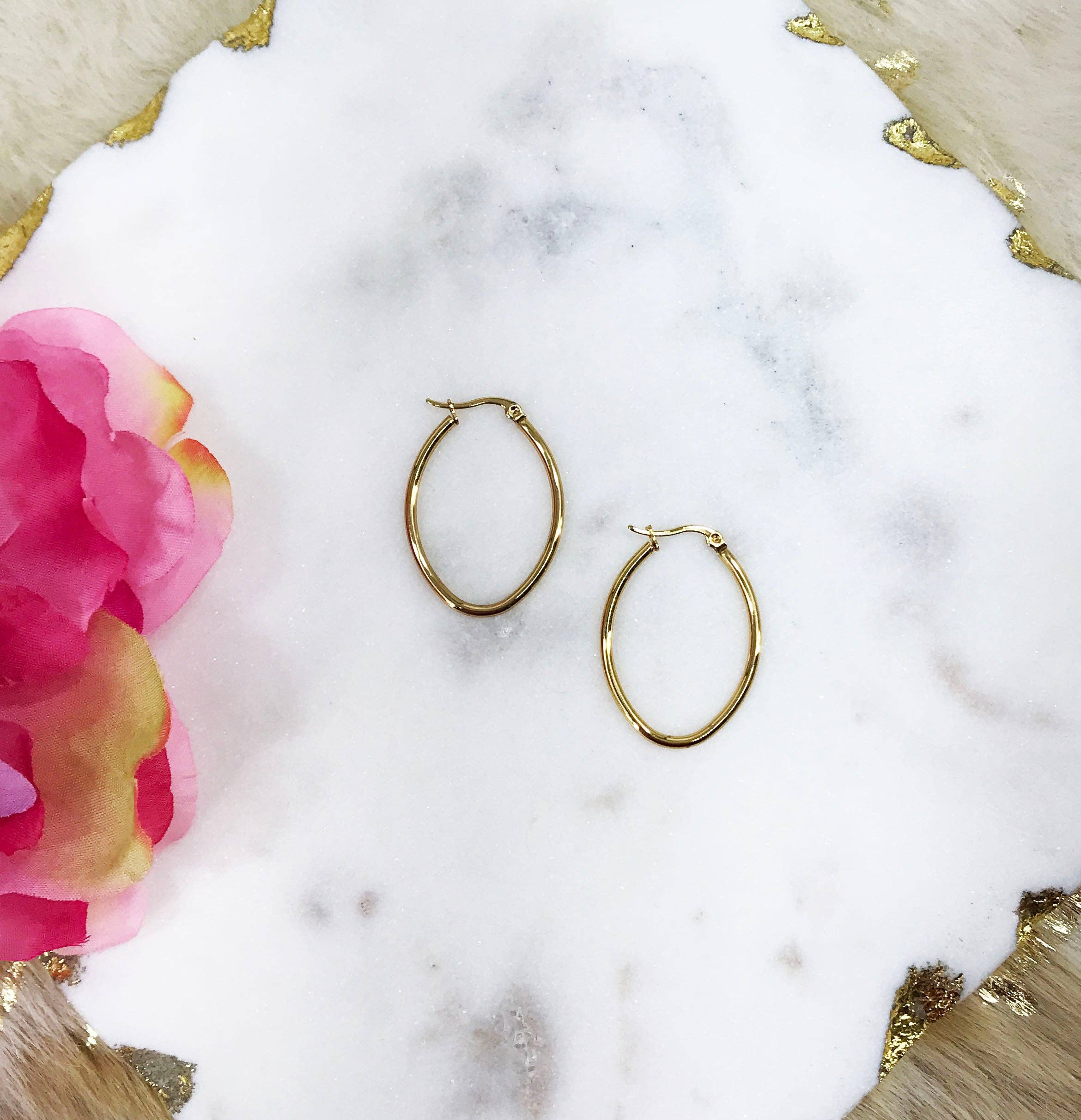 Magnolia & Peach Jewelry Boutique, LLC – wholesale Hoop earrings – Bailey Hoops