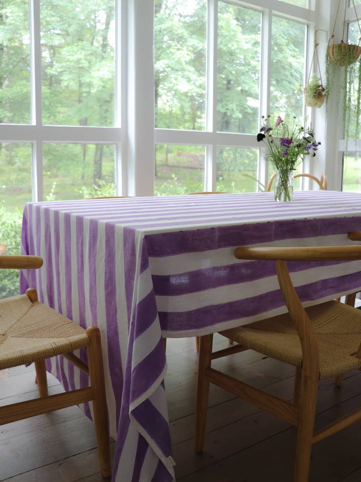 Tovaglia a righe viola stile cabana per la vendita all'ingrosso da parte di Sarah Spiegel