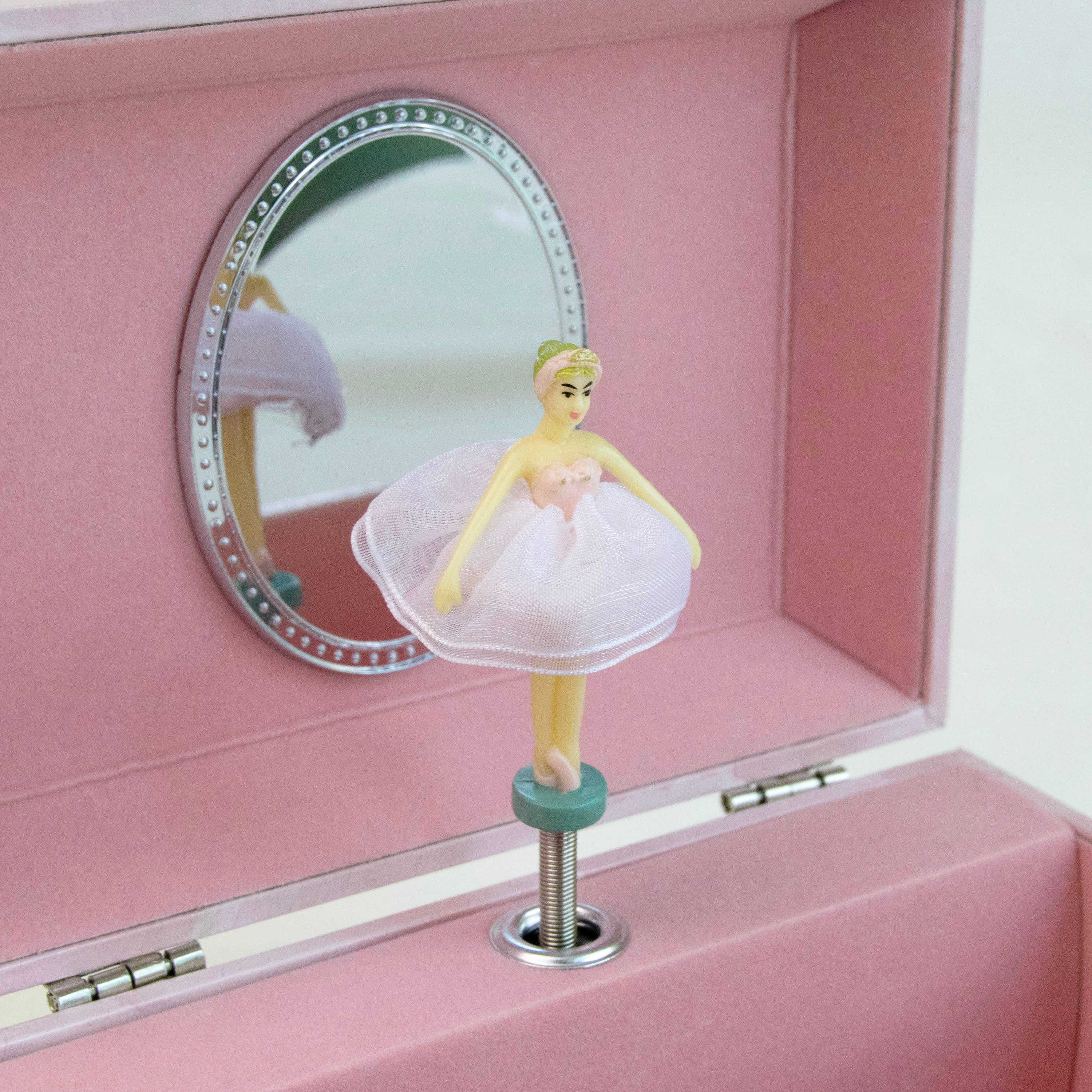 Mele and Co - Wholesale Jewelry Box/Organizer - Kids - Mele and Co Casey Girl's Musical Ballerina Jewelry Box4