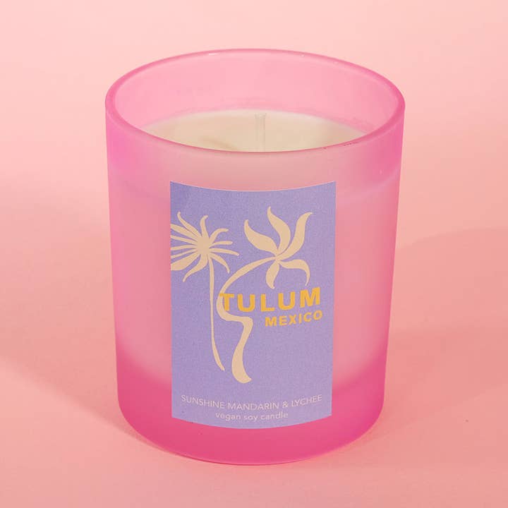 Bougie Vacay Tulum Mandarine ensoleillée & Litchi pour la vente par Flamingo Candles