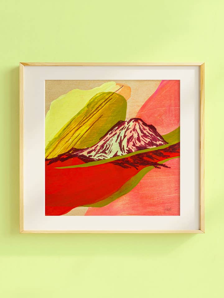 Impression artistique sur le mont Sainte-Hélène et le soleil rougissant pour la vente par Juliann Choe