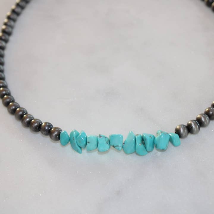 Perles Navajo artificielles de 6 mm avec copeaux turquoises pour la vente par Ewe Savvy Jewerly