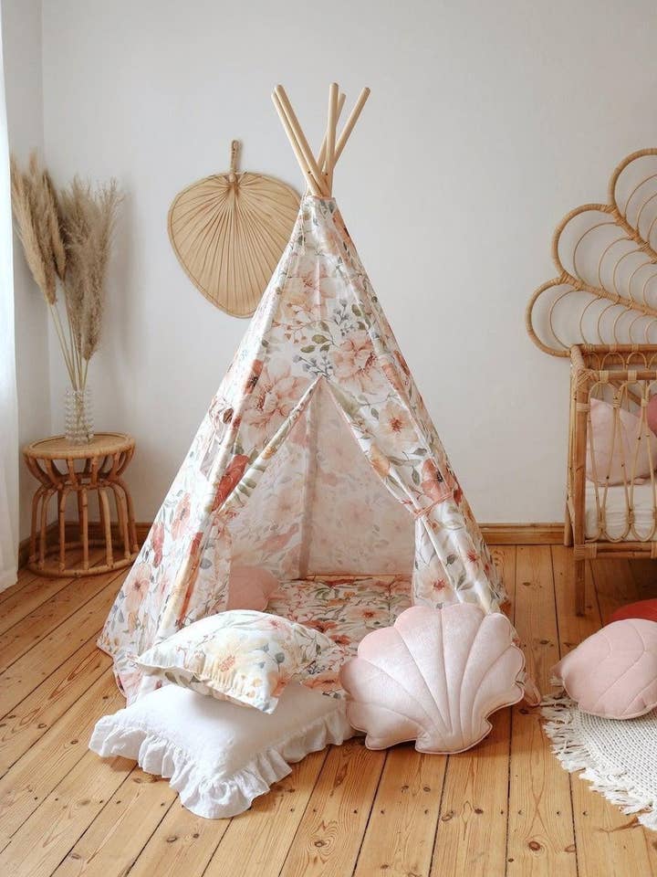 "Teepee-tält med 'Flower Power'" för wholesale av Moi Mili