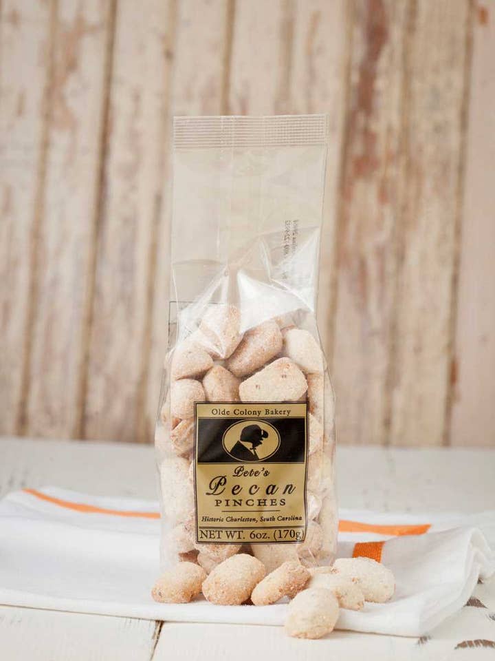 Pincées de pacanes Pete's pour la vente par Olde Colony Bakery