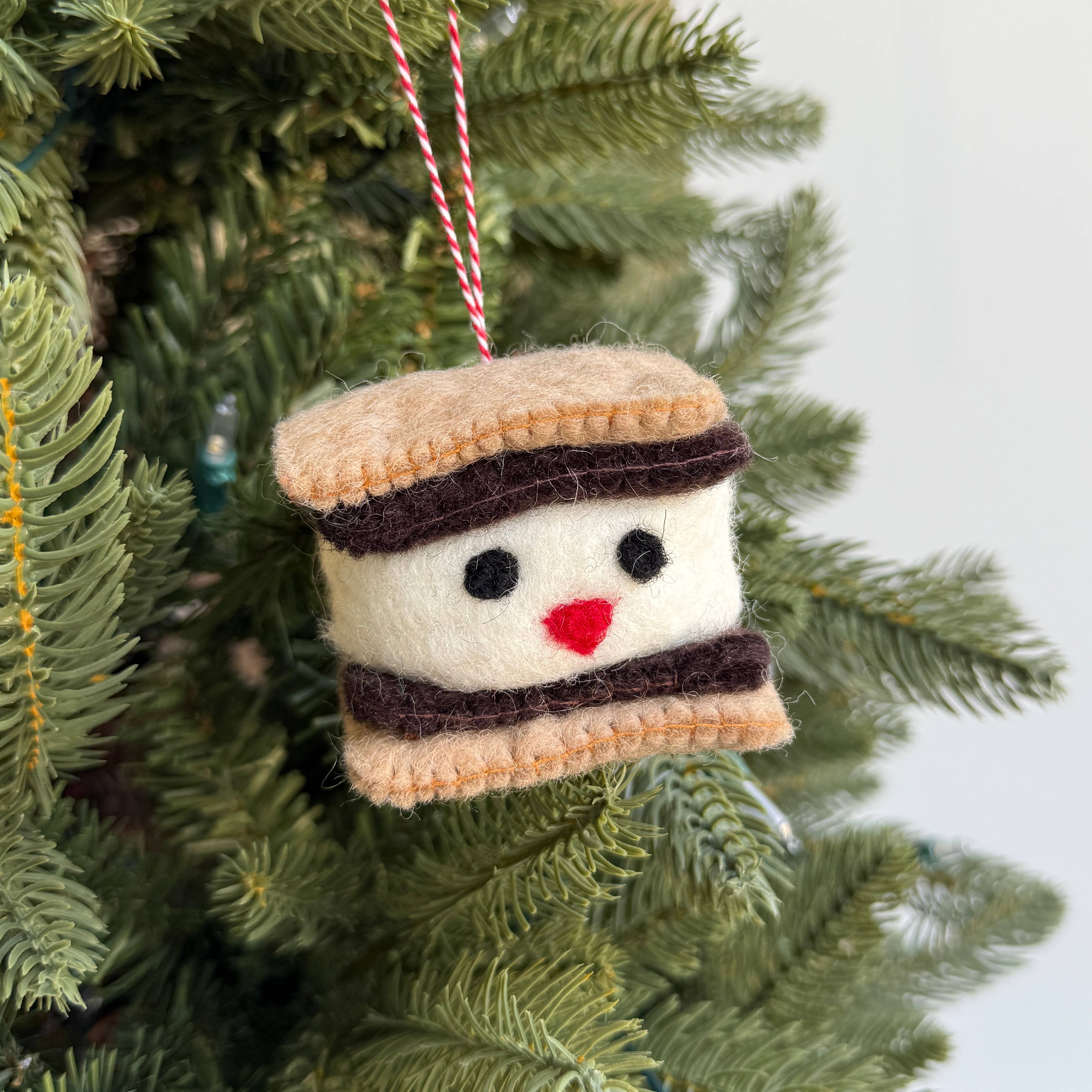 Ornaments 4 Orphans - Wholesale Ornament - Smiling S'more Felt Wool Christmas Ornament2