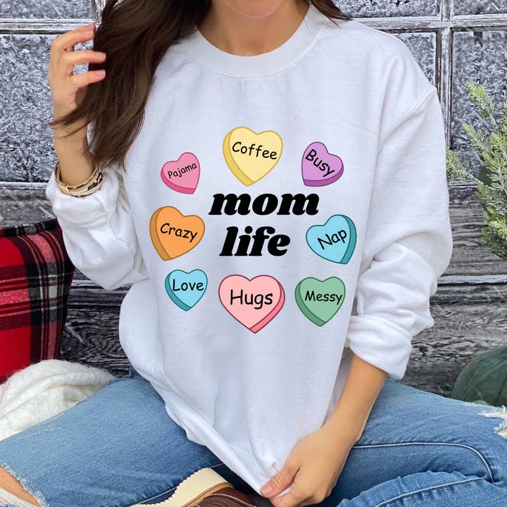 Camisola e Sweatshirt Dia dos Namorados Vida de Mãe por atacado de SimplyAbloom