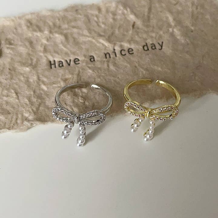 ACCITY - Wholesale Band/Stacked Ring - FASHIONABLE BOW SMALL PEARL RING FOR WOMEN_CWAJE3096