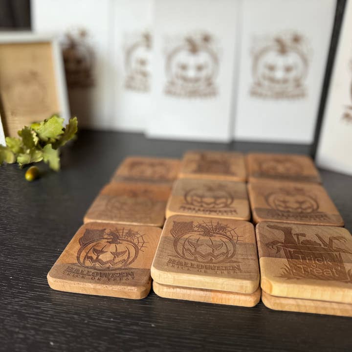 WoodCraftHaven - Venta al por mayor Posavasos - Posavasos de madera para Halloween, 3.2 pulgadas de ancho y 0.3 pulgadas de alto