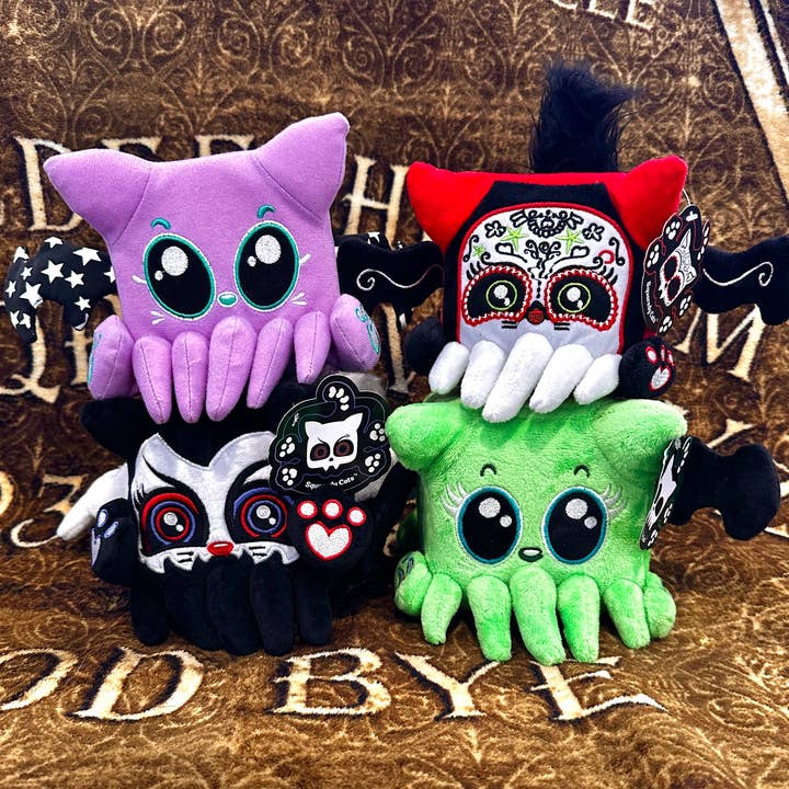 Bundle of Cathulhus for wholesale by Squaredy Cats