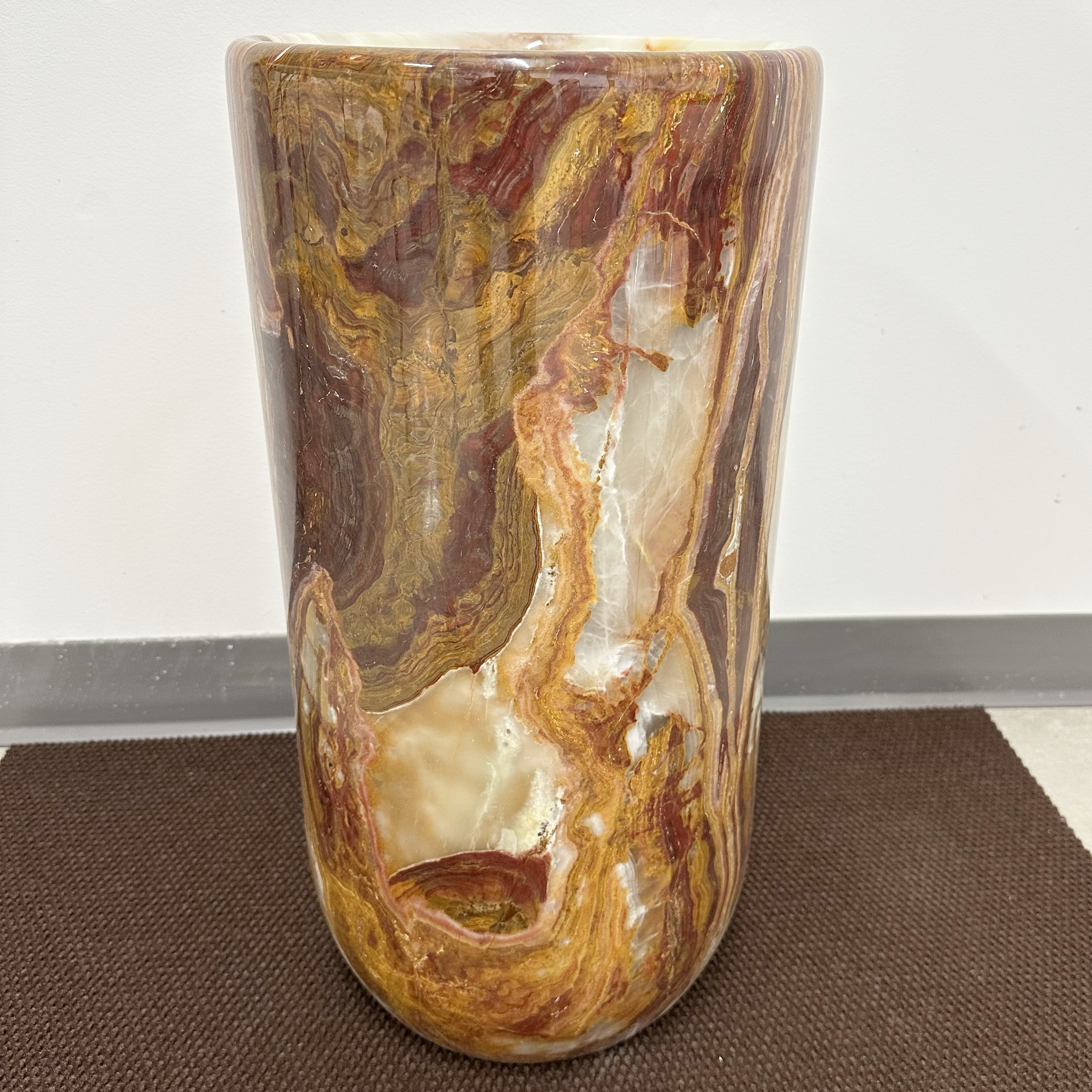 Page Imports - Wholesale Urn - Floor Urn - 24" x 12"5