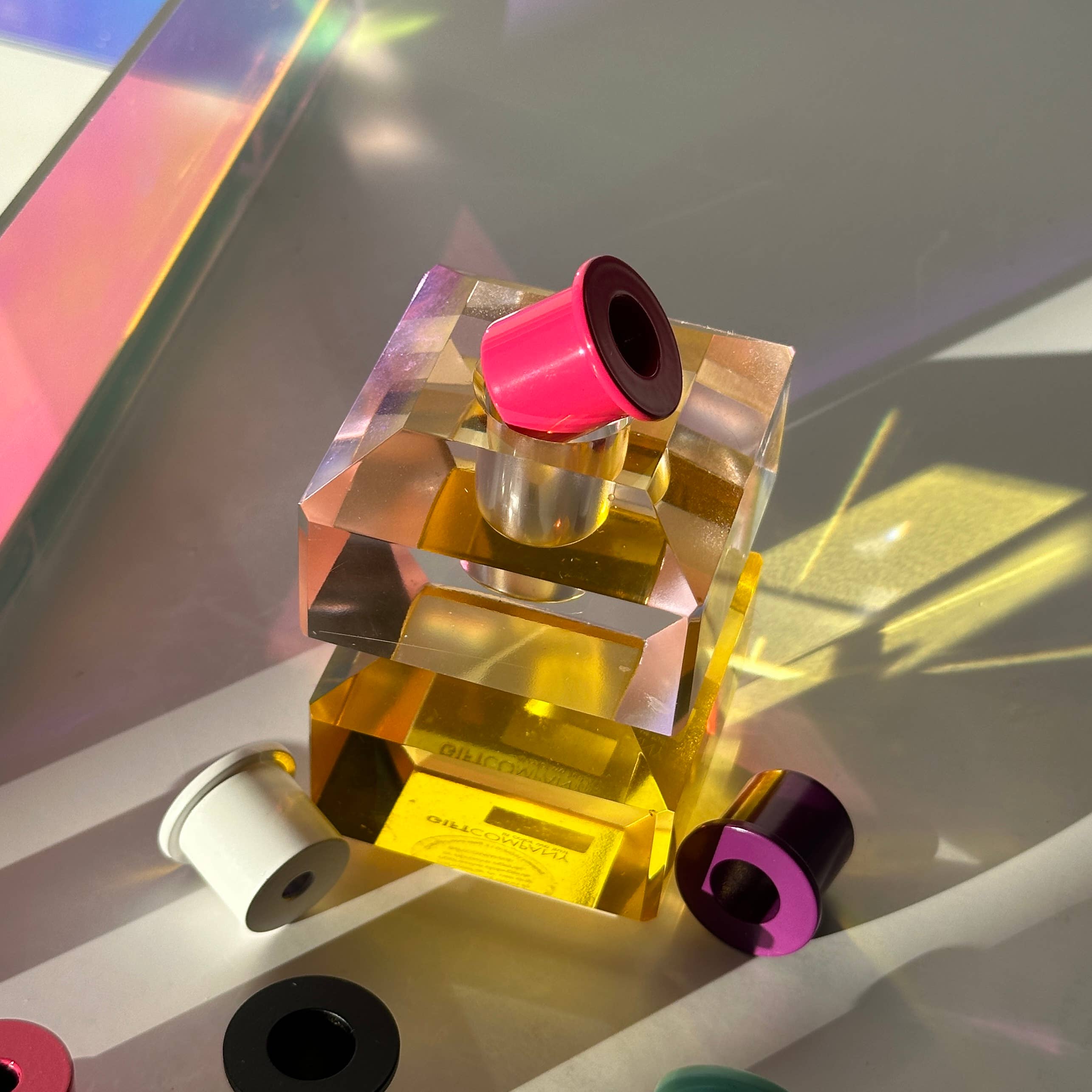 Pink Stories – wholesale Ljushållare – Fitter – adapter för smala ljusstakar i neonrosa4