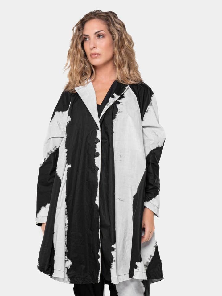 Veste imprimée noir et blanc pour la vente par Baci & Amici Fashion - US Continental