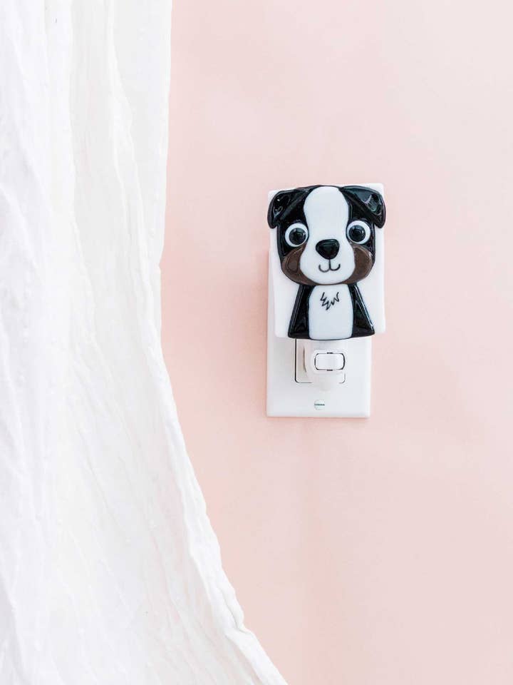 Night Light - Dog - Bernard for wholesale by Shine on me Distribution