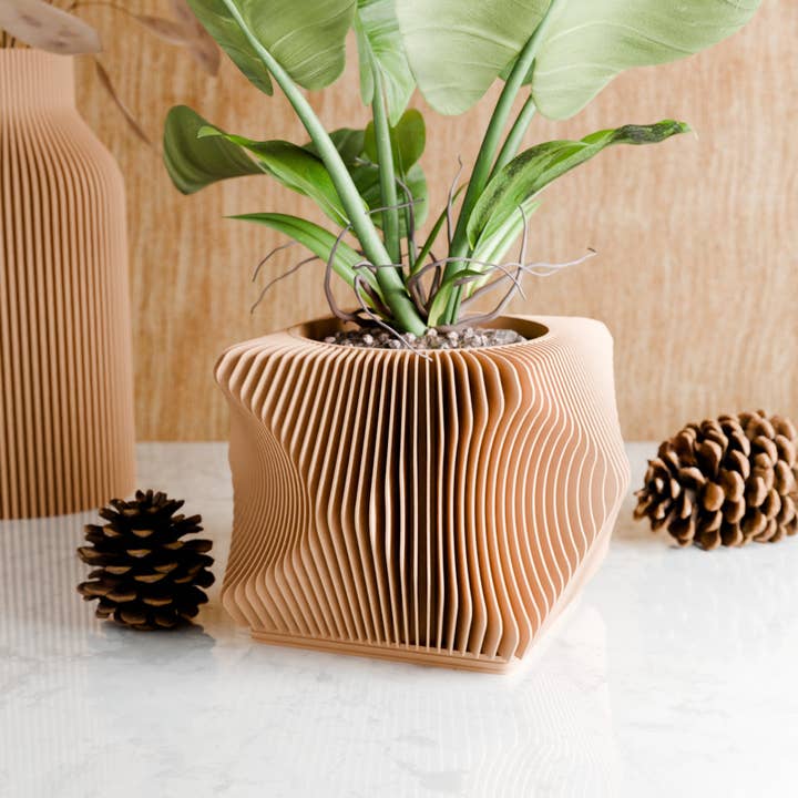 Modernized Pottery - Wholesale Plant Pot - Xenova Planter8