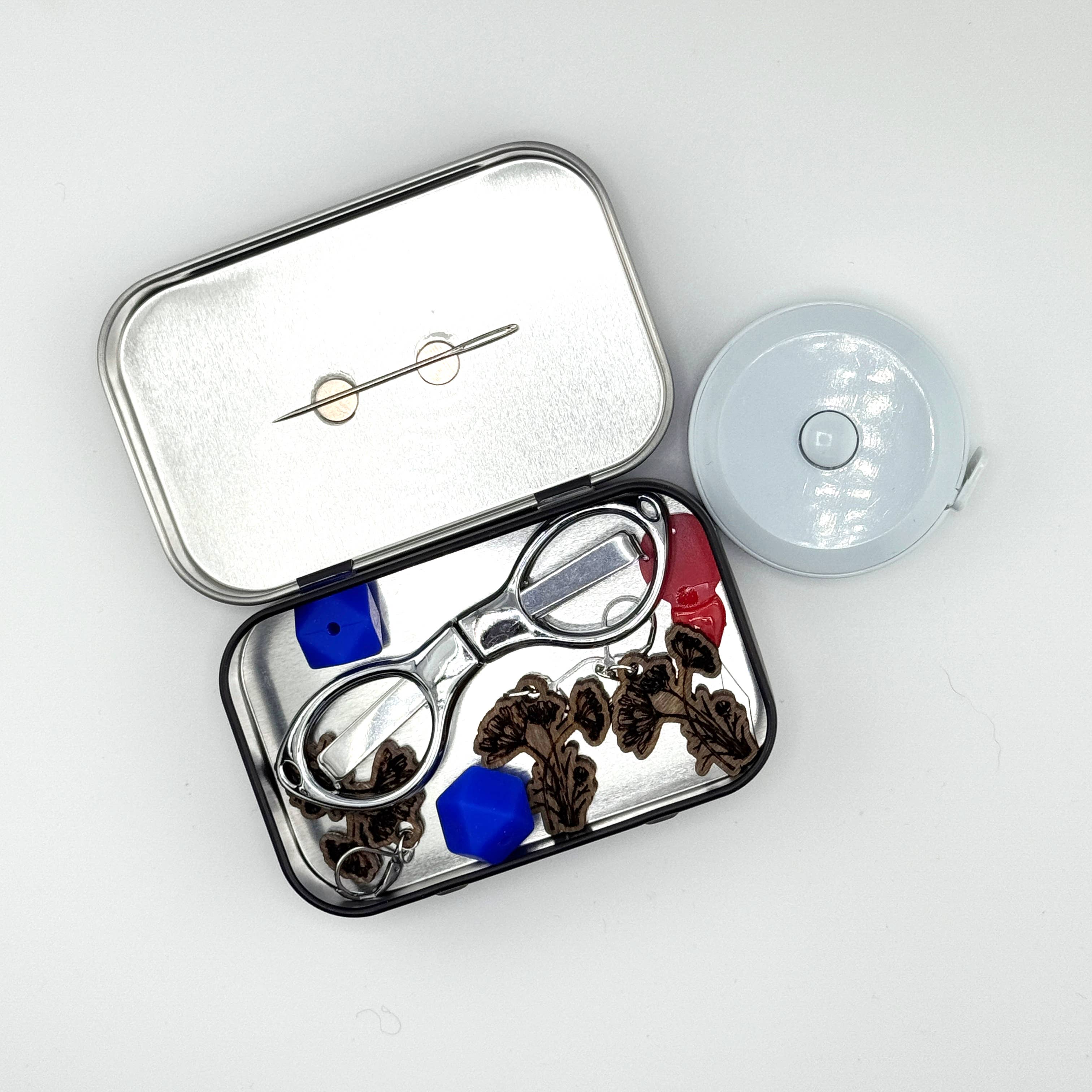 Art by Erica H & Rebel Stitchers - Wholesale Knitting/Crochet Supplies - Poppies Notions Metal Tin Kit with Magnetic Needle Holder8