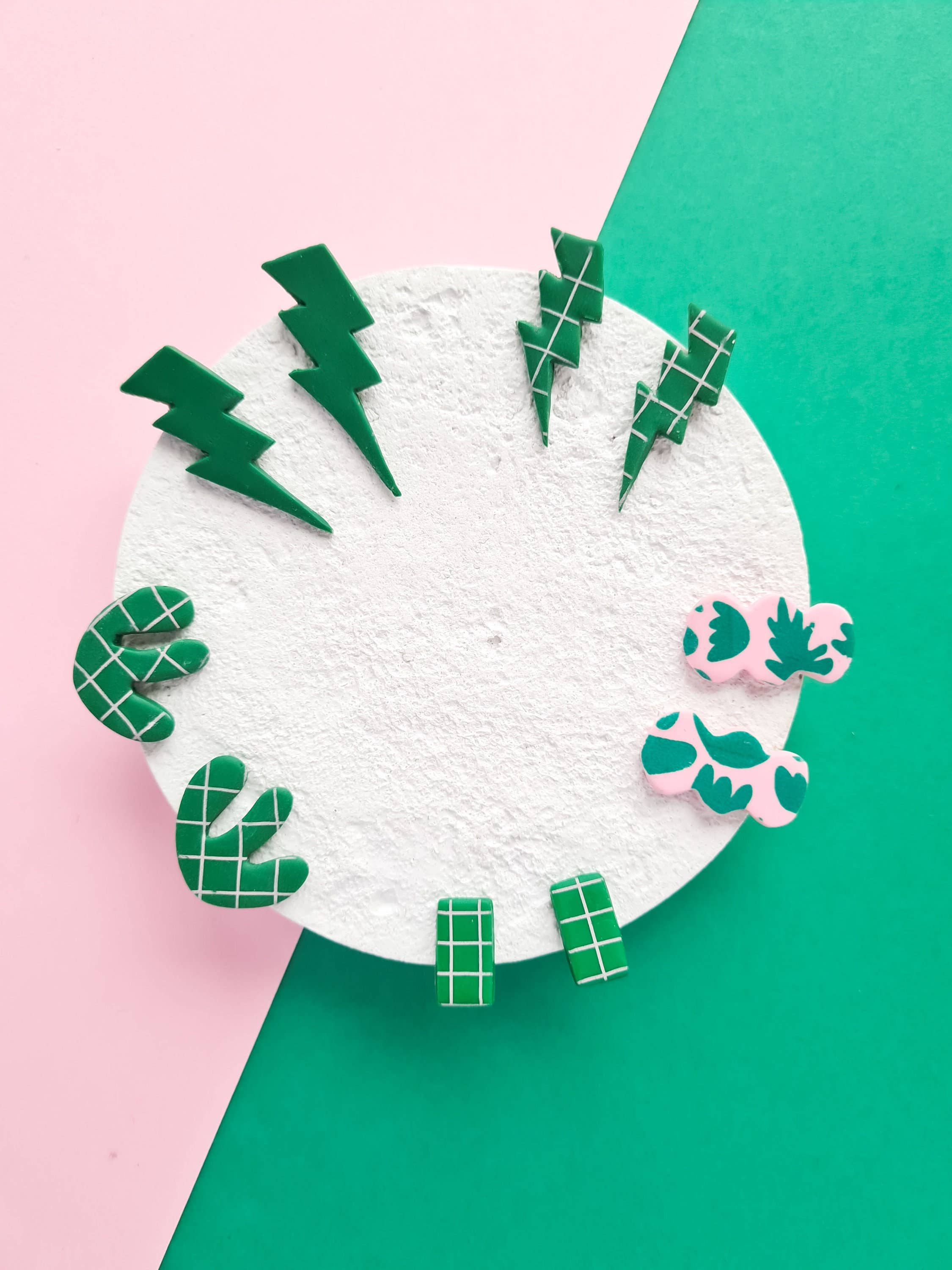 Handmade Memphis Polymer Clay Earrings Bauhaus for wholesale by Mono