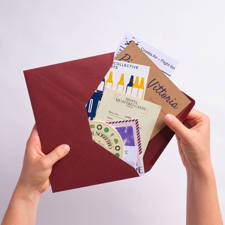 Puzzle Post Games – wholesale Board game – Personalisable | Puzzle Game | Board game |The Missed Flight5