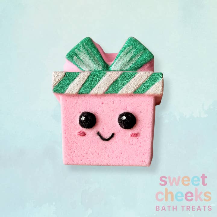 Cute Christmas Gift Bath Bomb for wholesale by SweetCheeks Bath Treats