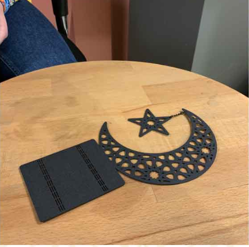 benjashop – wholesale Candle holder – Ramadan Mubarak 3-Piece Metal Candle Holder Set1