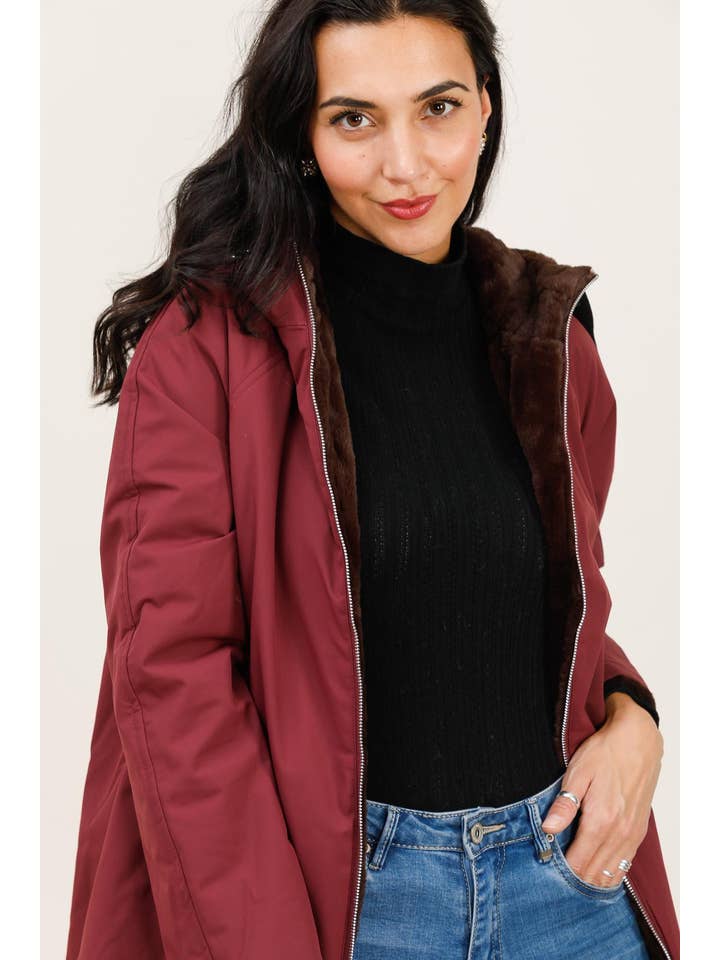 Attrait Paris - Wholesale Parka - Women's - Long hooded parka, reversible fur (Copy)17