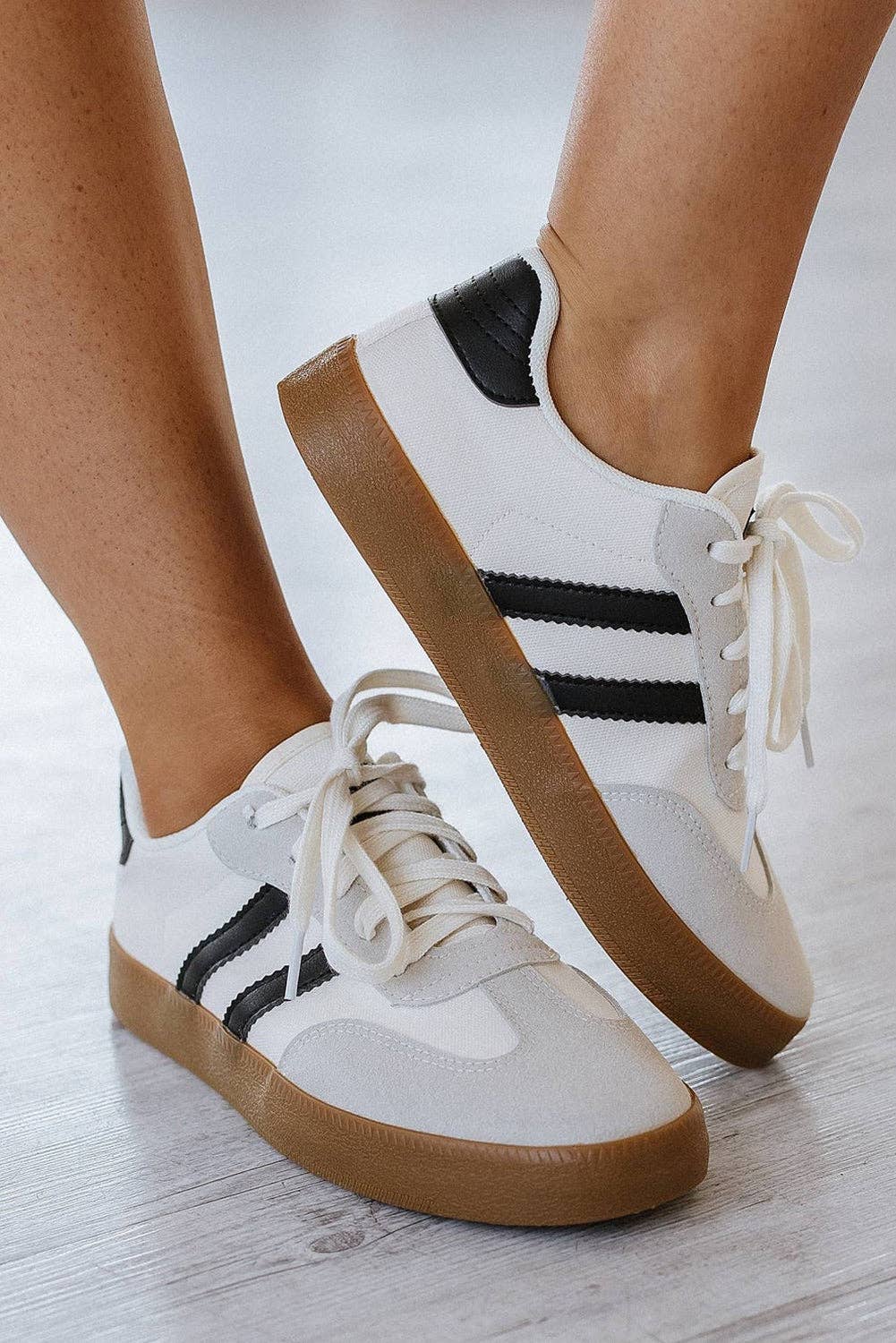 White Striped Lace-up Flat Sneakers for wholesale on Faire1