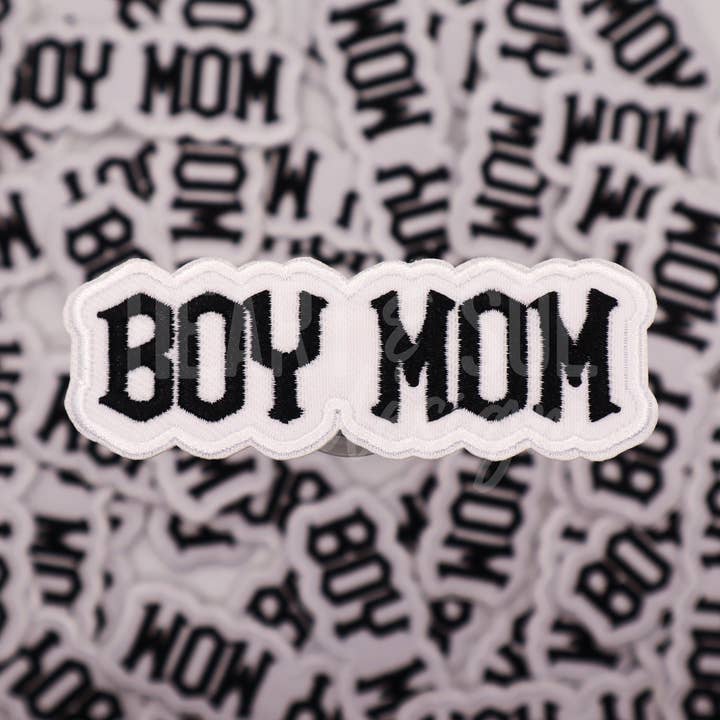 Patch BOY MOM pour la vente par Heart & Sol Design