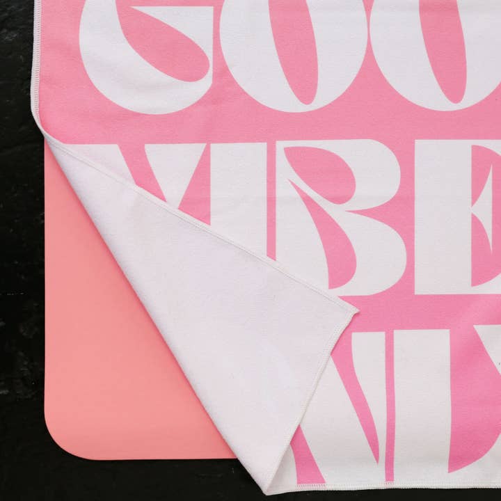 Stratosphere41 - Vente Serviettes de yoga - Serviette de yoga Good Vibes4
