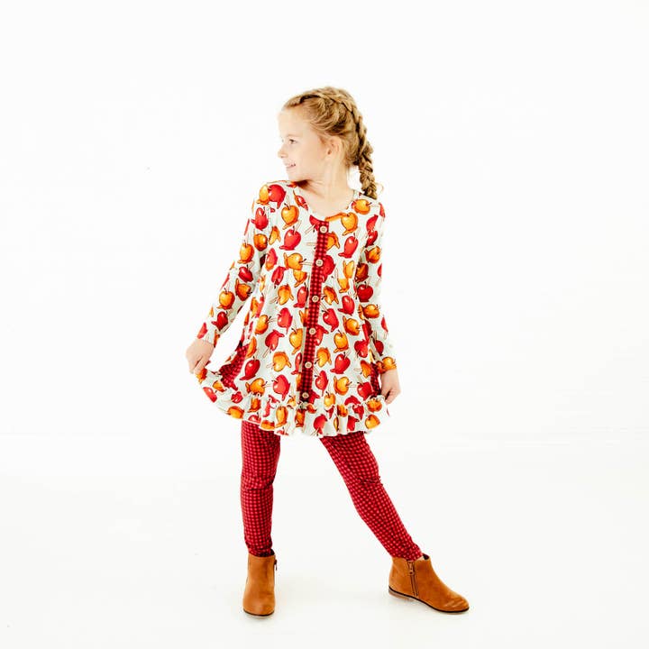 Ensemble Tunique à Volants et Pantalon Caramelt Your Heart pour la vente par Dreamiere