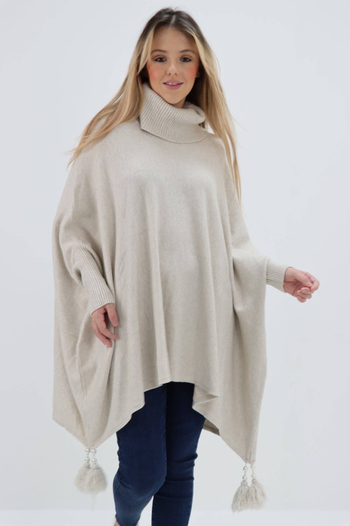 Miss Bold - Vente Poncho – femme - Poncho tunique italien à col bénitier et manches chauve-souris à pompons0