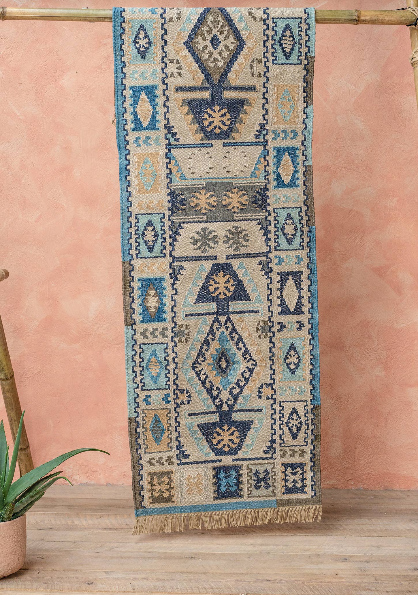 Namaste - Wholesale Runner rug - Isha Handloom Kilim Rug, Large Runner, 75 X 240cm0