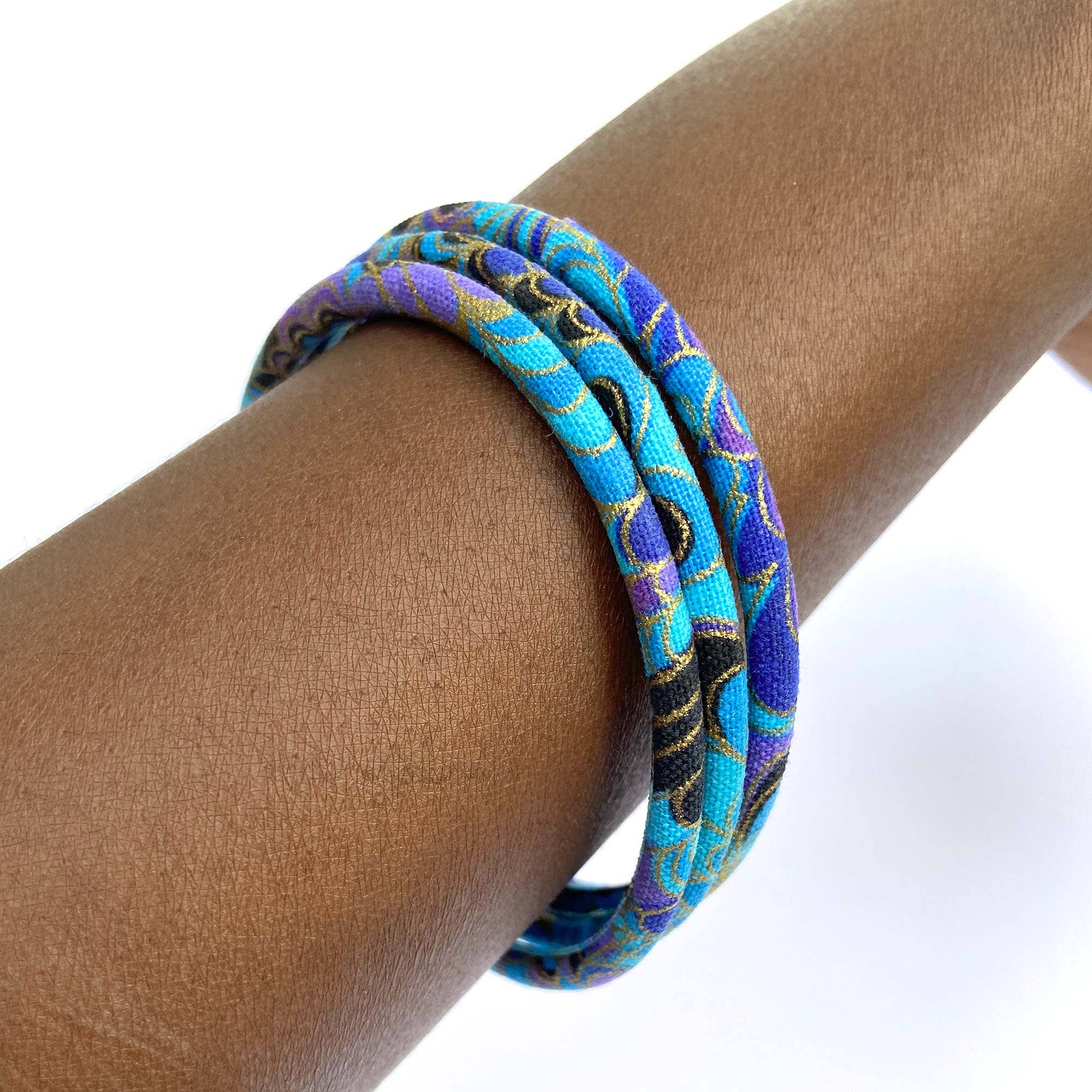 Melokane – wholesale Bangle bracelet – Blue gold butterfly Japanese bangle bracelet2